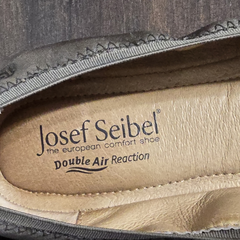 Josephine Siebel Pippa Taupe Nubuck Ballet Flat Women's Size 9.5 - Picture 6 of 12